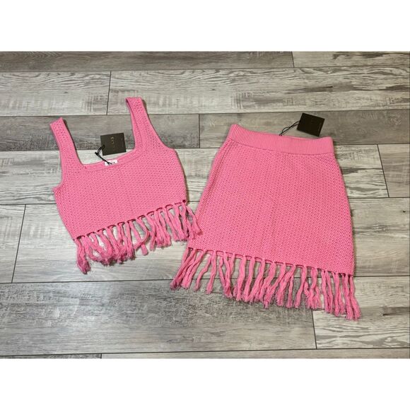 Le Lis Pink Fringe Sleeveless Crop Top and Mini Skirt Size S - Picture 2 of 12